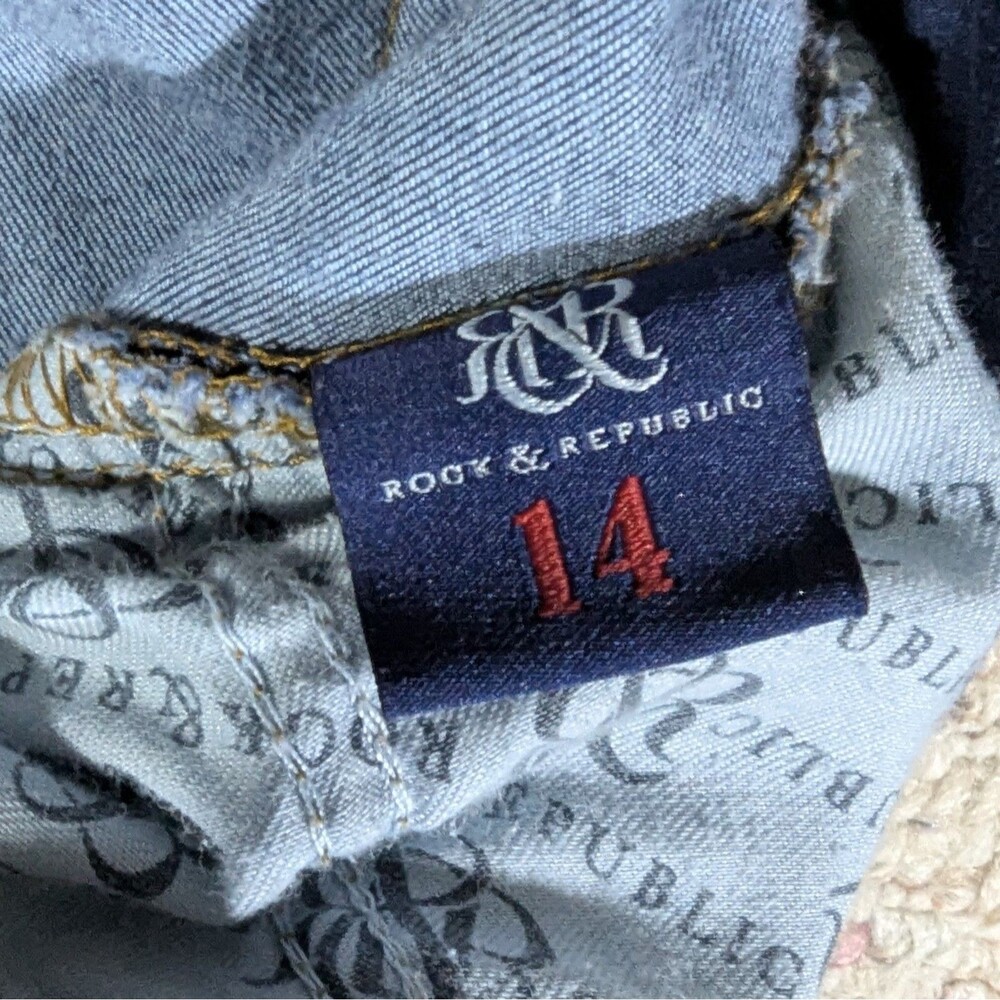 Rock & Republic Kasandra Blue Jeans Bootcut Womens 14 M Stretch Embossed Pockets - Picture 6 of 10